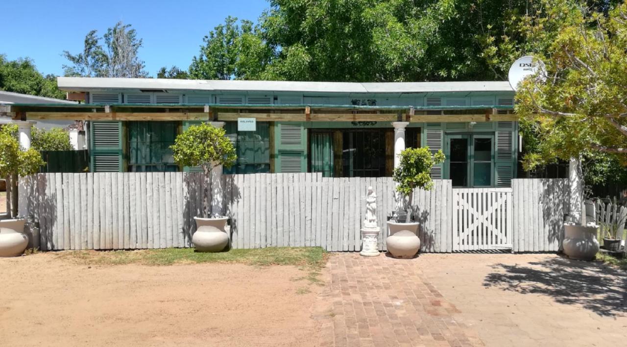 De Oude Schuur Apartment Stellenbosch Exterior photo